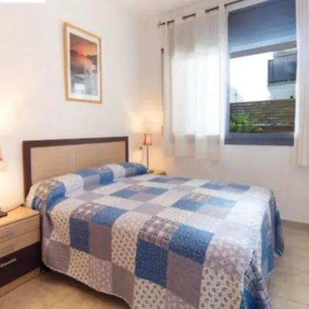 Apartamento Con Terraza A 300 M De La Playa Appartement
