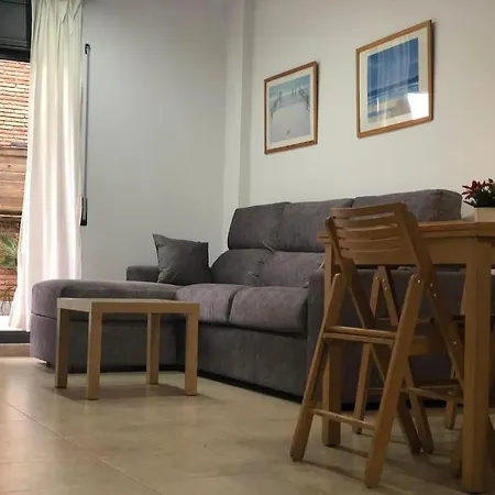 Apartamento Con Terraza A 300 M De La Playa Lägenhet Lloret de Mar